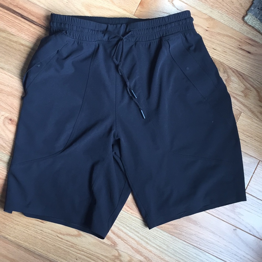 Men’s Lululemon Athletic Shorts